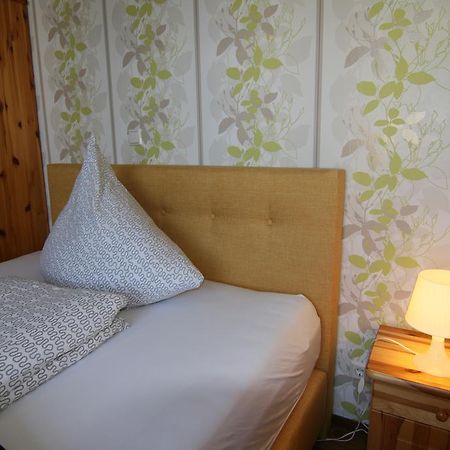 Hotel Lindenhof Ринерн Экстерьер фото