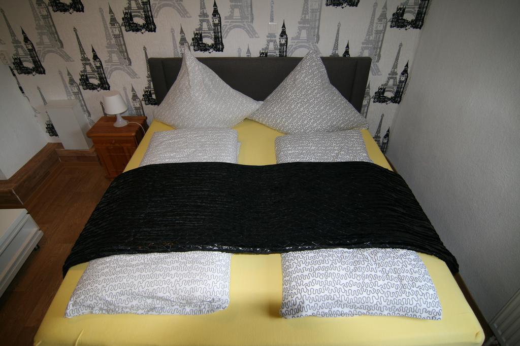 Hotel Lindenhof Ринерн Экстерьер фото